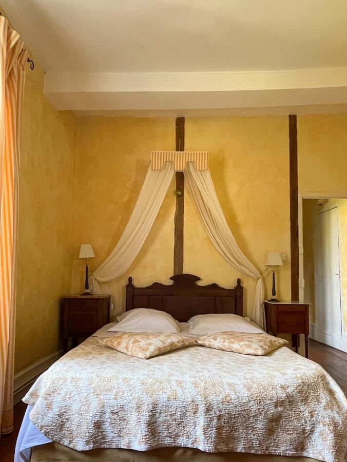 Maison Sainte Barbe 오툉 외부 사진
